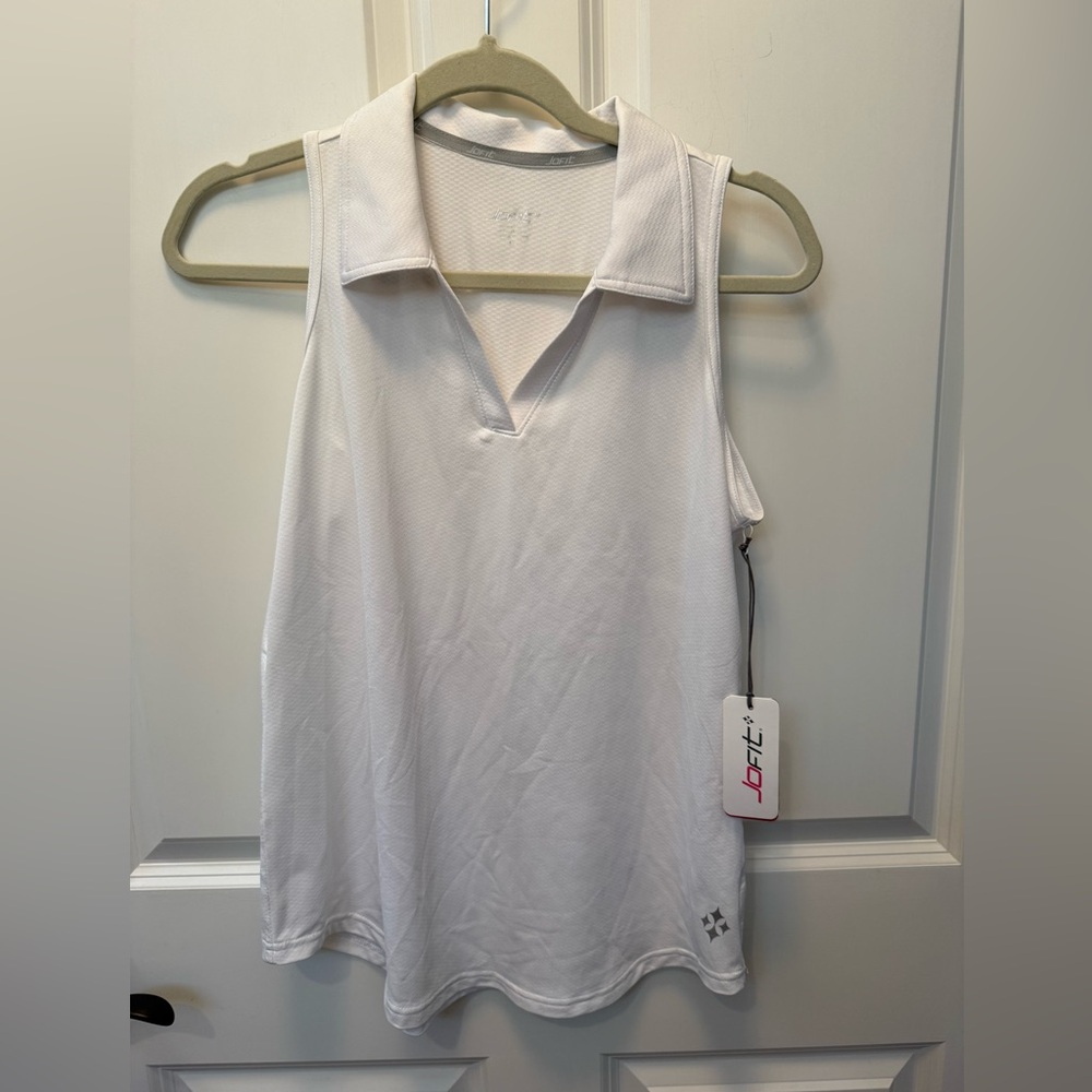 NWT Jofit white sleeves shirt. Size M